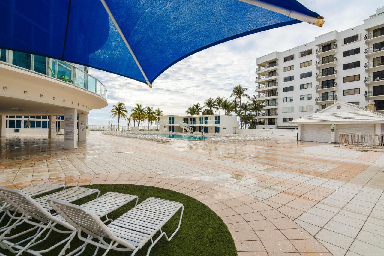 Castle Beach Suites By Vacation Media Miami Beach Exterior photo